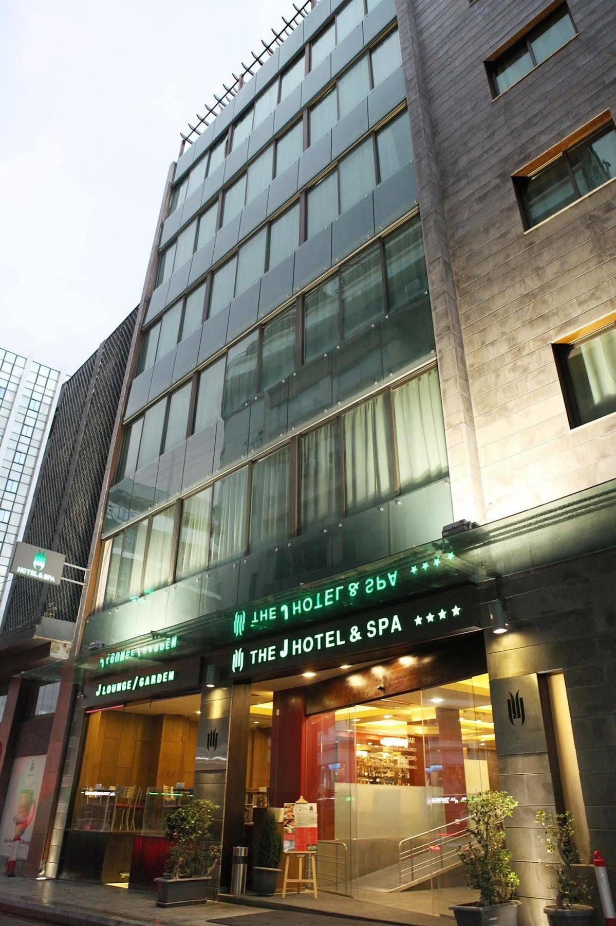 The J Hotel & Spa Beirut Eksteriør bilde