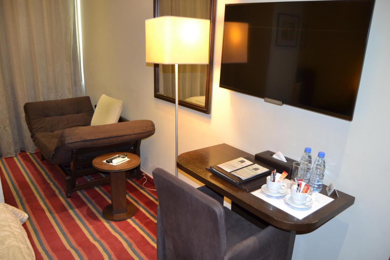 The J Hotel & Spa Beirut Eksteriør bilde
