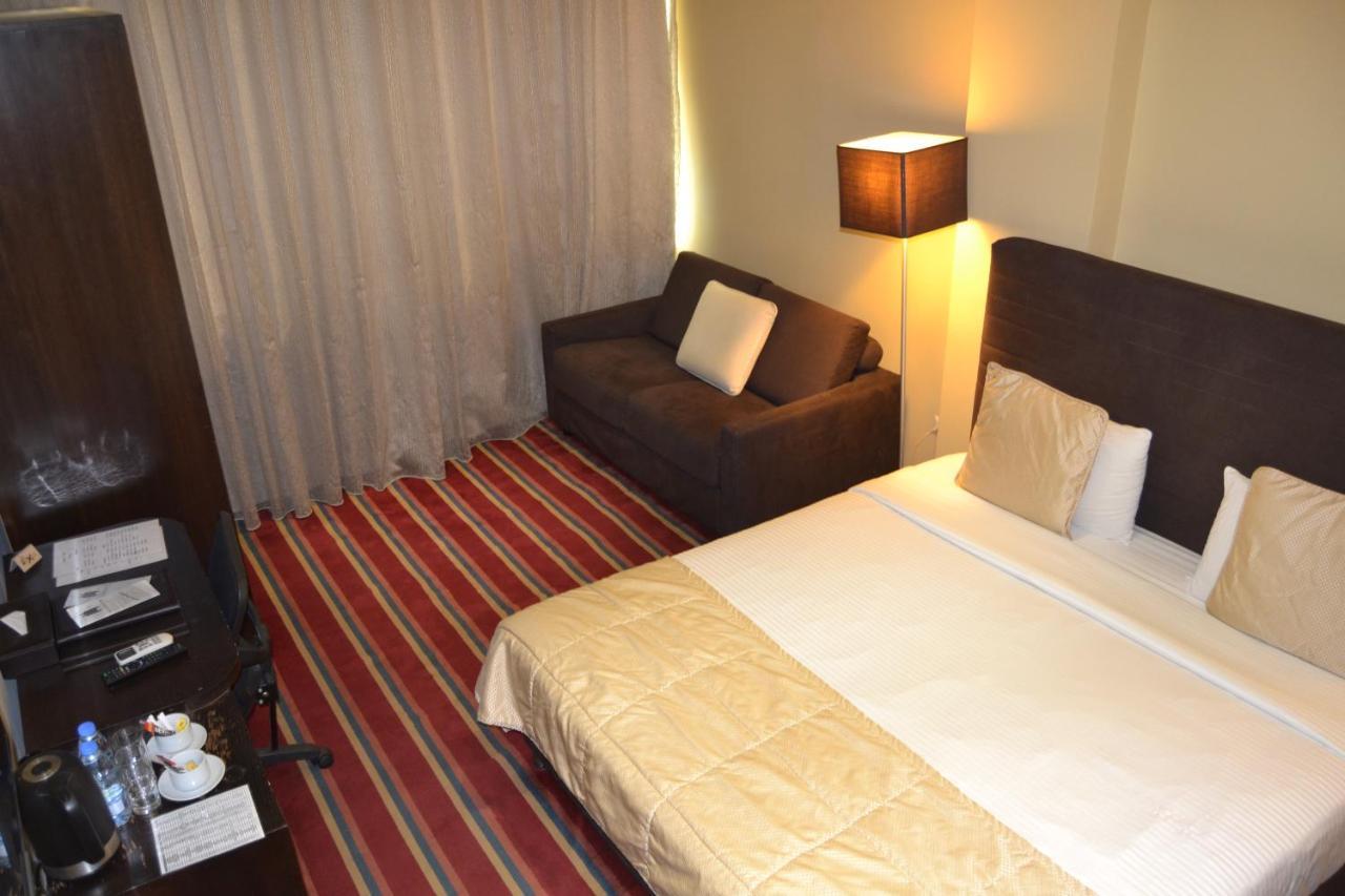 The J Hotel & Spa Beirut Eksteriør bilde