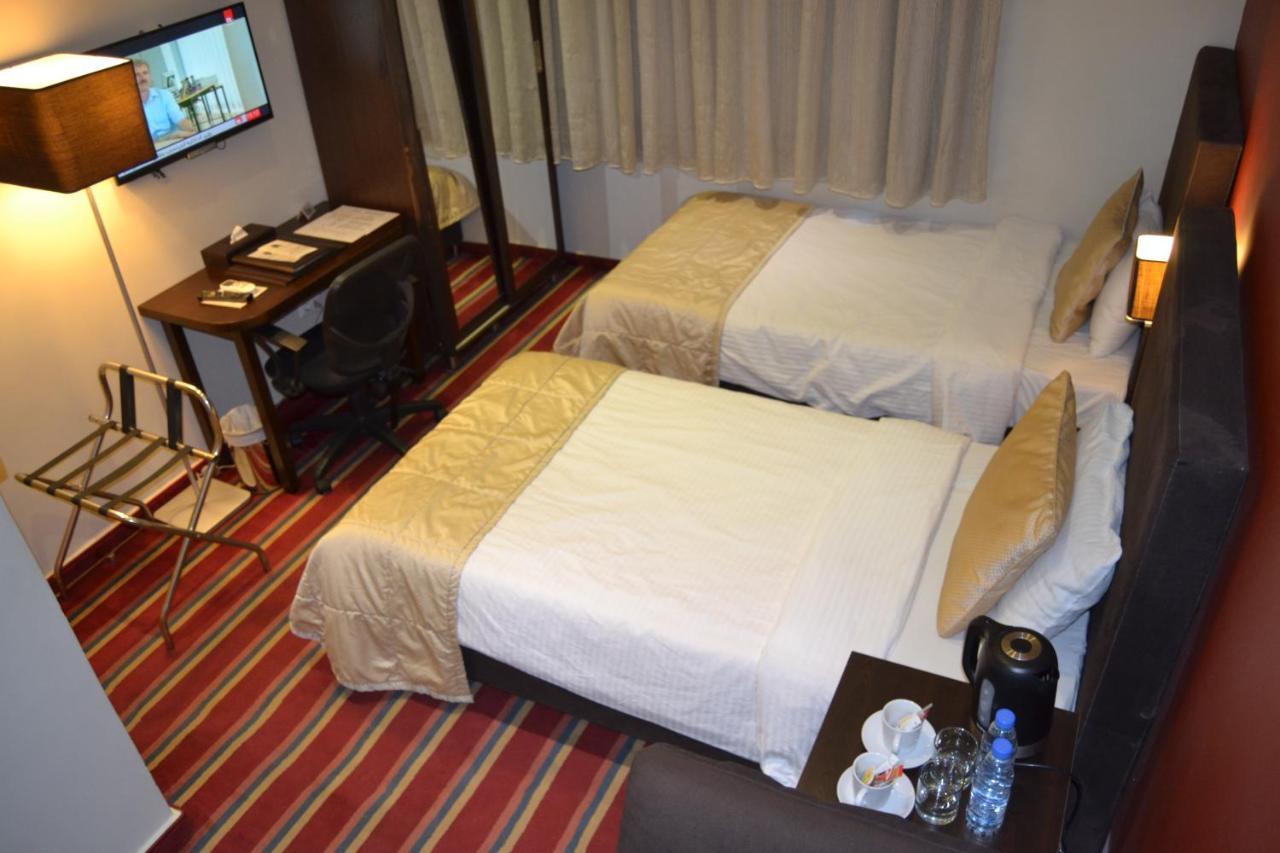 The J Hotel & Spa Beirut Eksteriør bilde